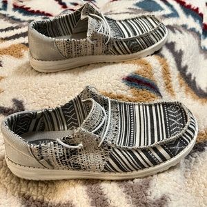 Hey Dude Wendy Indigo tri color shoes! Super cute with a touch of glitter!